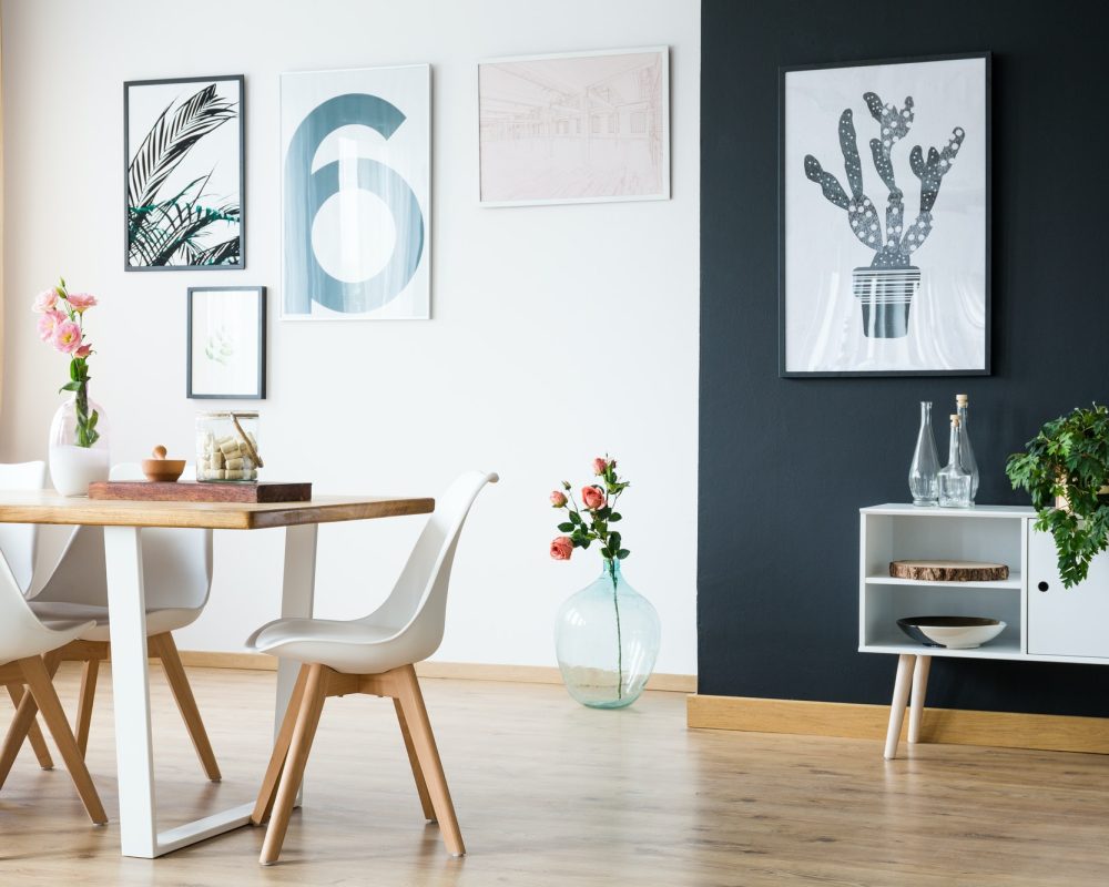 modern-house-bright-interior.jpg